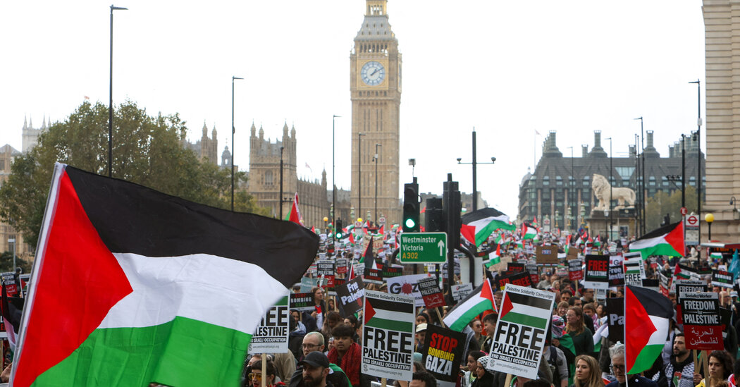Protests Held Around the World in Support of Palestinians