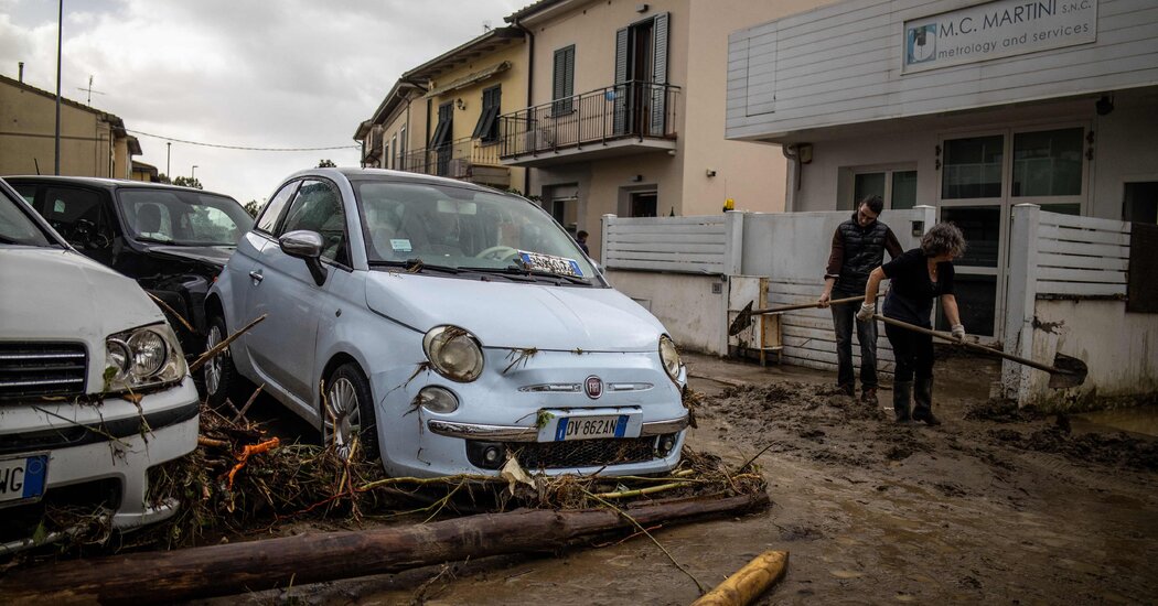 Flooding in Tuscany Leaves Five Dead