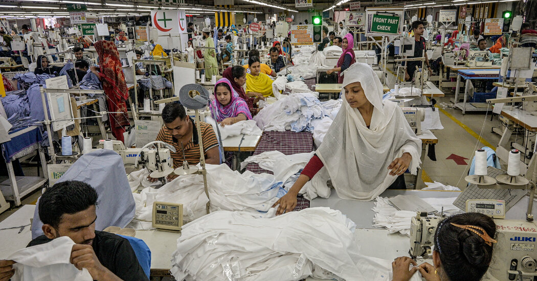 Wage Hike Fails to Appease Protesting Garment Workers in Bangladesh
