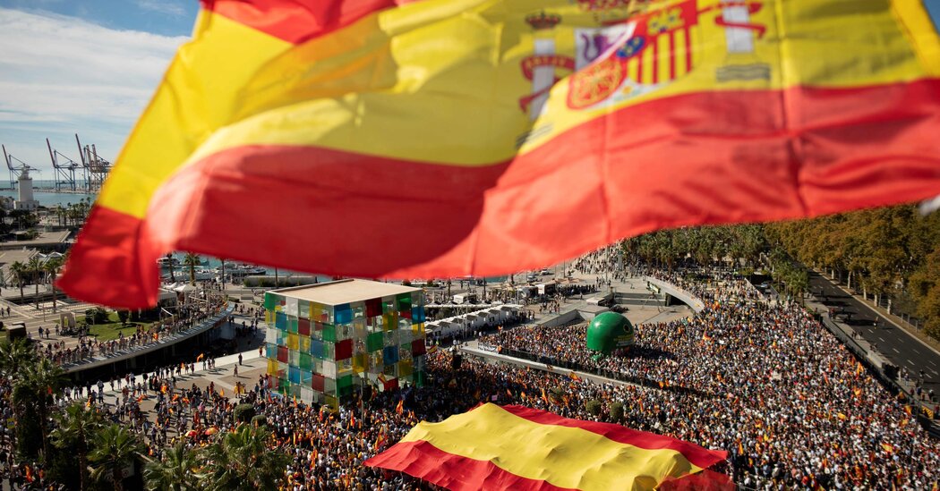 Hundreds of Thousands Protest Spanish Prime Minister’s Deal With Separatists