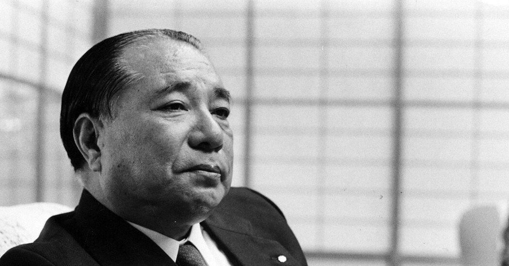 Daisaku Ikeda, Who Led Influential Japanese Buddhist Group, Dies at 95