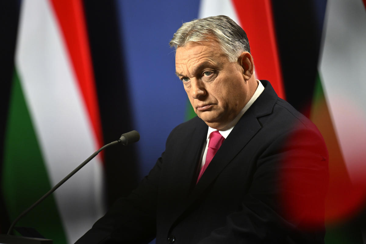 Hungary's Orbán says he agreed to a future meeting with Ukrainian President Zelenskyy