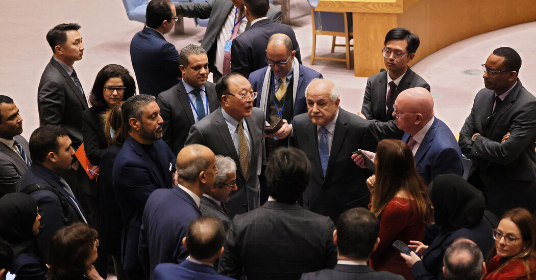 Security Council Pushes Vote on Gaza Fighting and Aid to Thursday