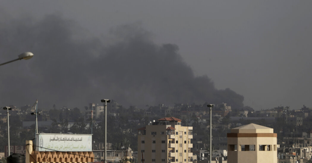 Airstrike in Gaza Kills U.N. Worker and More Than 76 of His Relatives