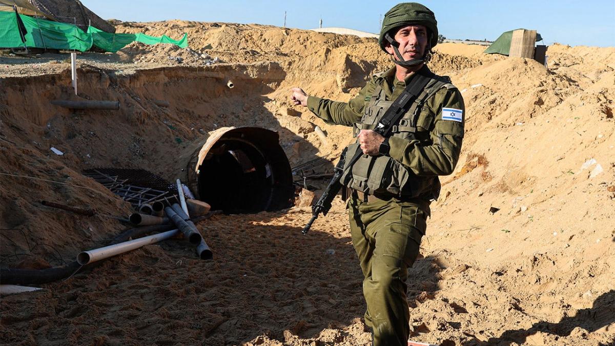 Freed Israeli hostage warns soldiers not to go into Hamas tunnels: ‘It’s a colossal danger’