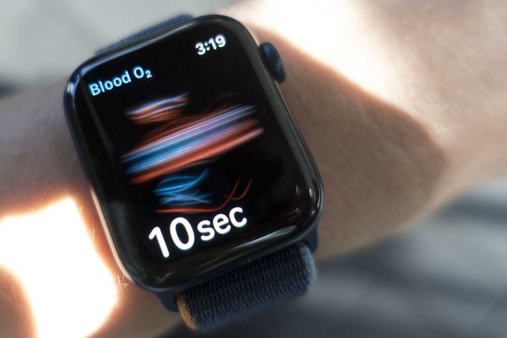 Apple Watch Series 6 blood-oxygen sensor reading